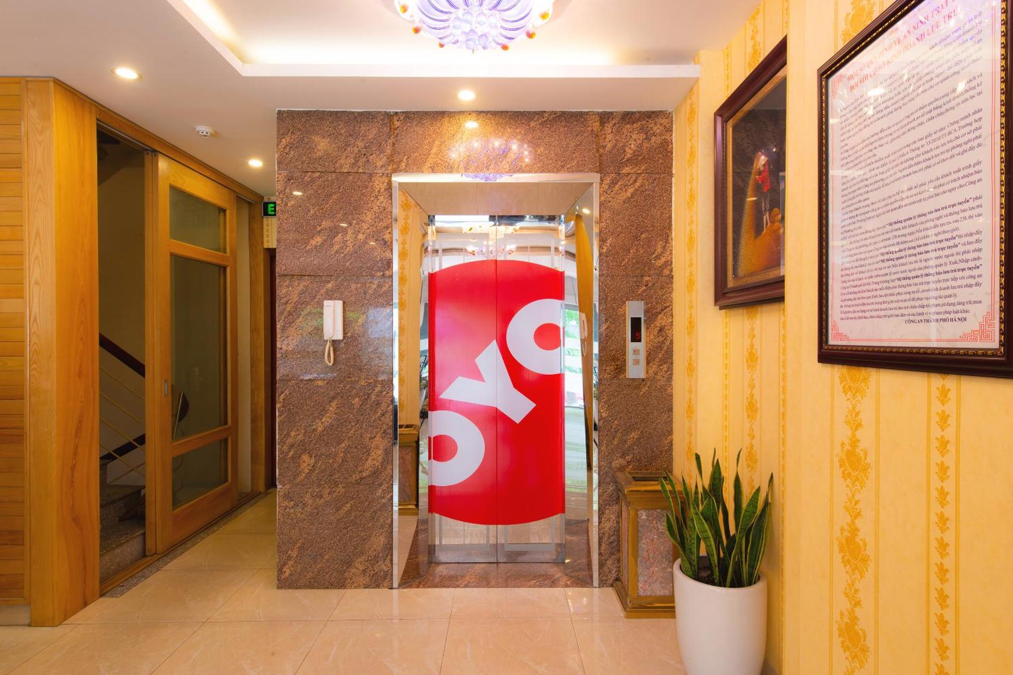 OYO 191 Dragon Hotel Hanoi Exterior foto