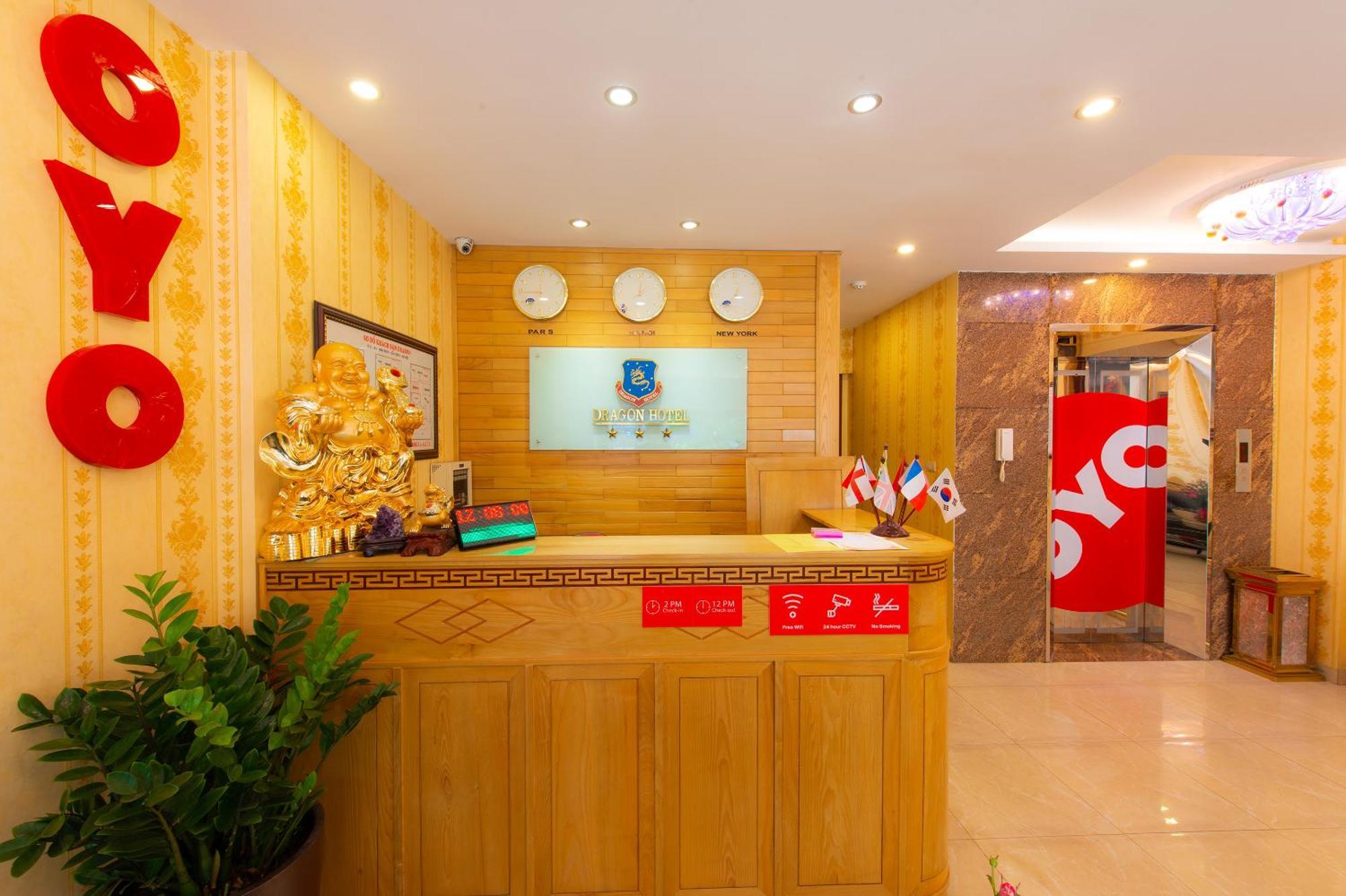 OYO 191 Dragon Hotel Hanoi Exterior foto